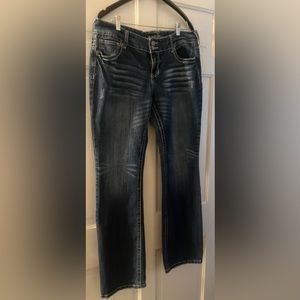 Women’s Vanity Jeans / preowned / size 32 x 35 length / boot cut
